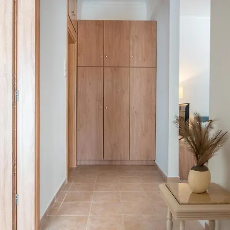 펜션 Stylish Renovated 이라클리온